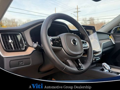 Used 2026 Volvo XC60 B5 Ultra w/ Protection Package Premier AWD/4WD image 12