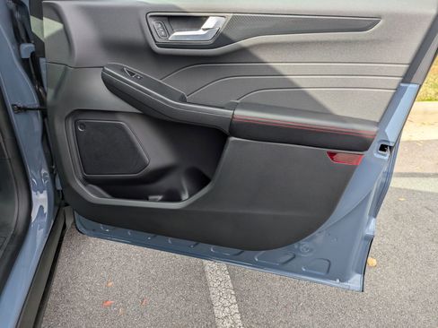 New 2026 Ford Escape ST-Line w/ Tech Pack #1 FWD image 36