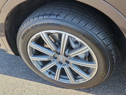 Used 2017 Audi Q7 3.0T Premium Plus w/ Premium Plus Package image 19