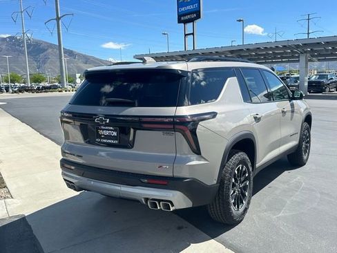 New 2026 Chevrolet Traverse Z71 w/ Enhanced Driving Package AWD/4WD image 24