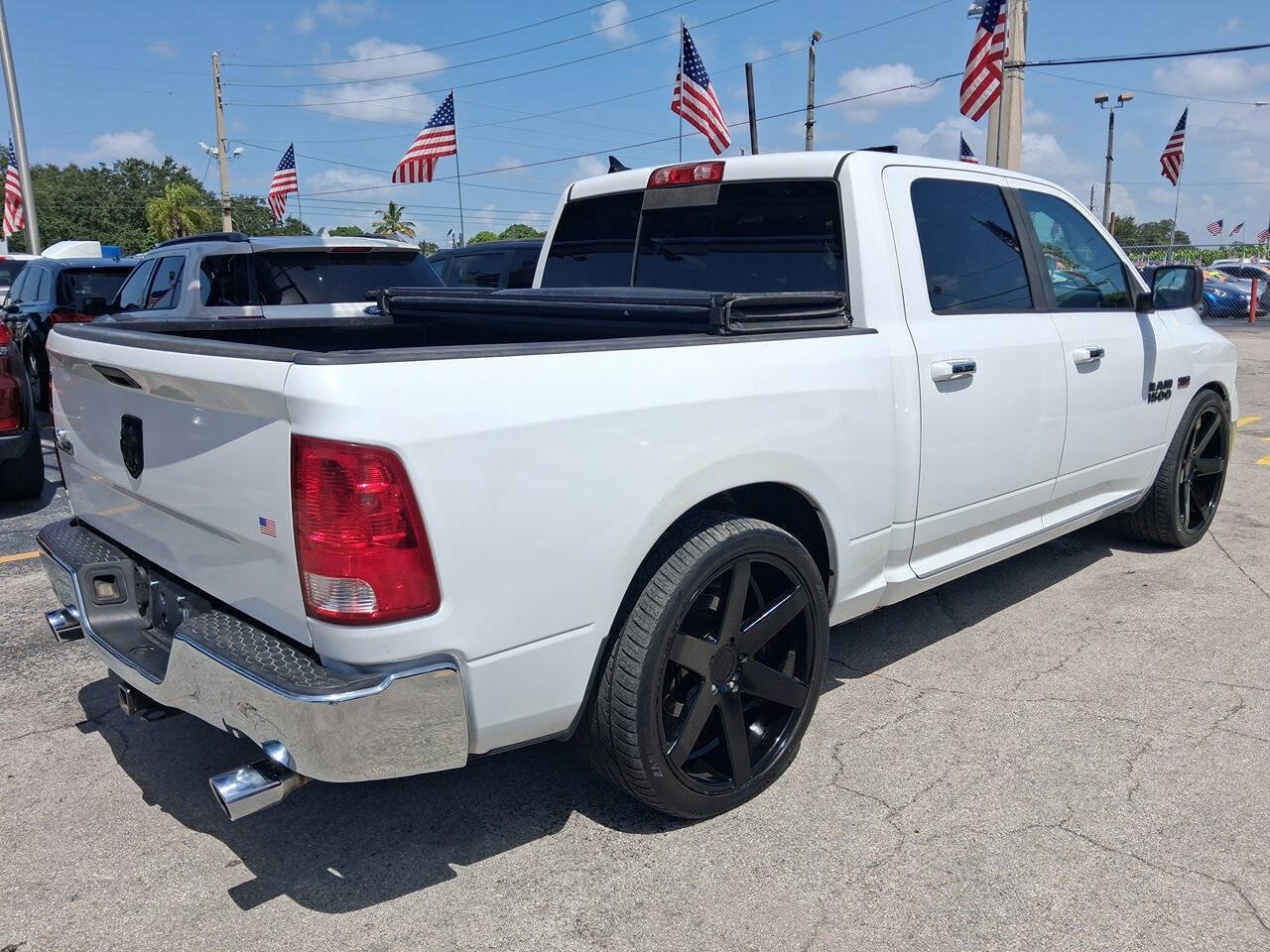 Used 2015 RAM 1500 Big Horn RWD image 6