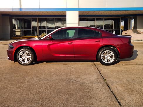 Used 2020 Dodge Charger SXT image 5