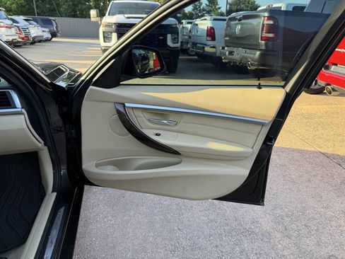 Used 2016 BMW 328i Sedan RWD image 8