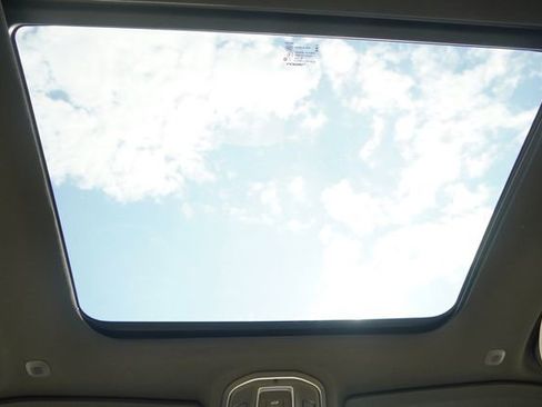 New 2025 Jeep Grand Cherokee L Limited w/ Luxury Tech Group II image 18