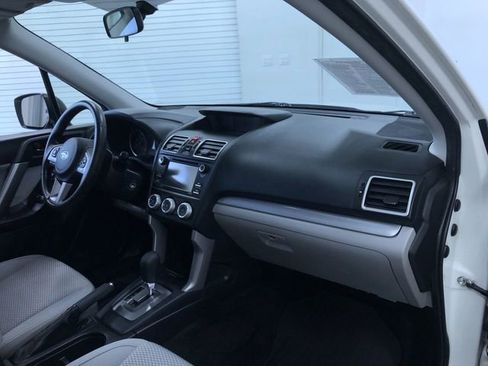 Used 2018 Subaru Forester 2.5i w/ Protection Package #1 AWD/4WD image 23