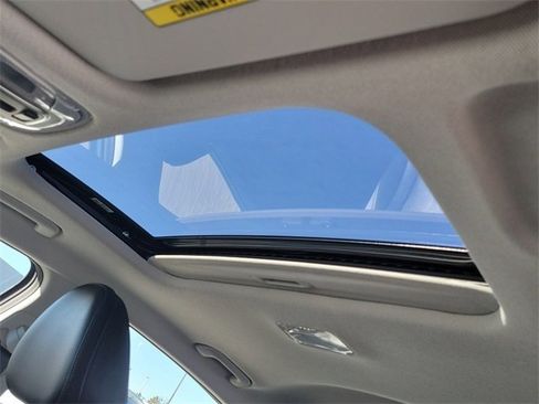 New 2026 Hyundai Elantra Limited image 16