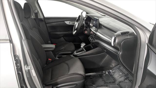 Used 2024 Kia Forte LXS FWD image 16