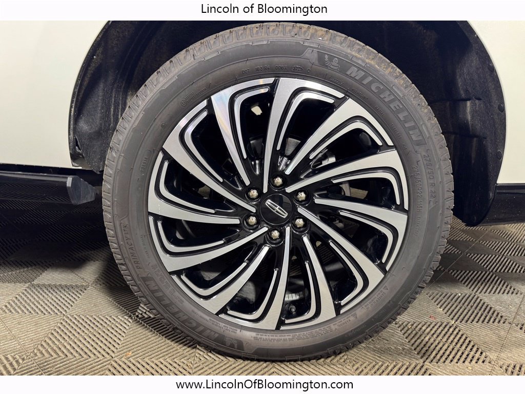 New 2025 Lincoln Navigator L Black Label AWD/4WD image 29