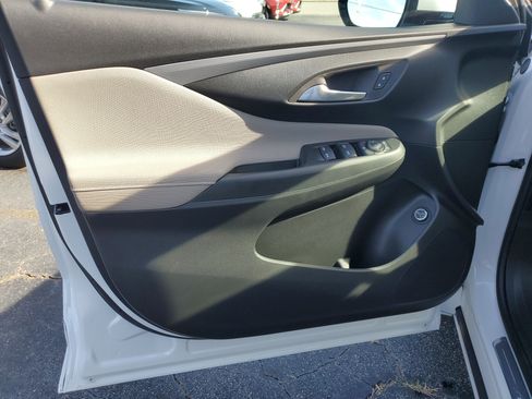 New 2026 Buick Envista Avenir image 18