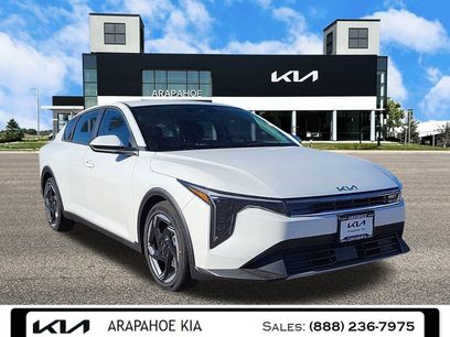 New 2025 Kia K4 EX