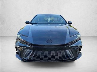 Used 2025 Toyota Camry SE w/ Convenience Package video 2