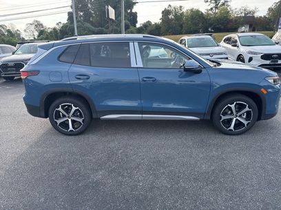 New 2025 Volkswagen Tiguan SE