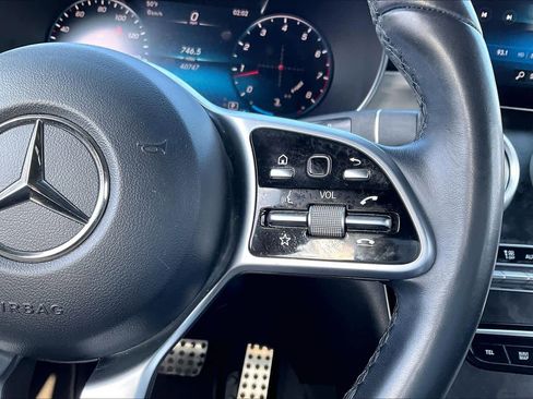 Used 2022 Mercedes-Benz GLC 300 4MATIC Coupe image 27