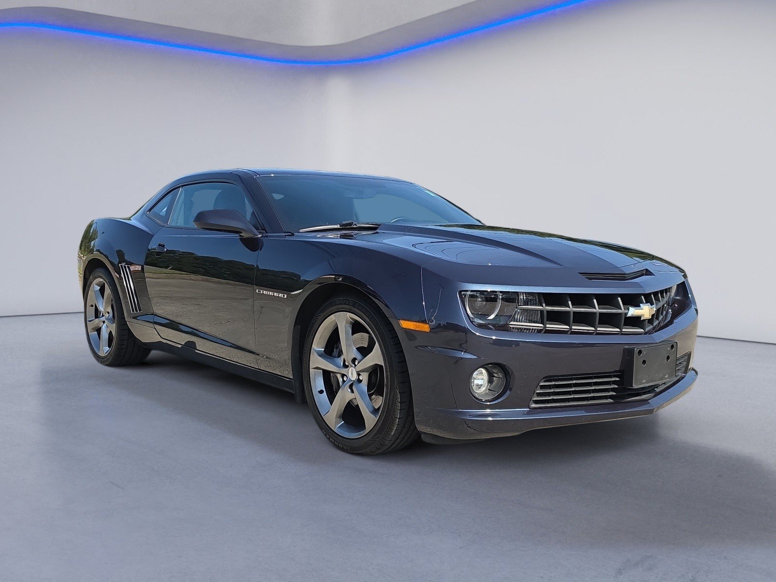 Used 2013 Chevrolet Camaro SS w/ RS Package RWD image 7