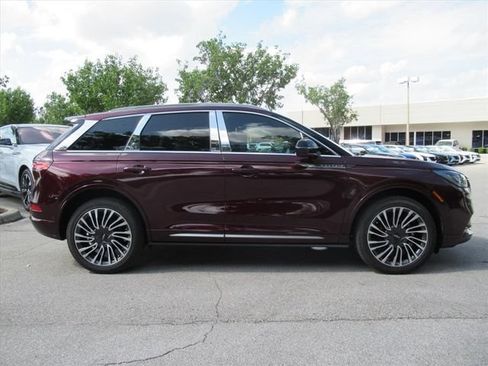 Used 2021 Lincoln Corsair Reserve w/ Equipment Group 201A AWD/4WD image 2
