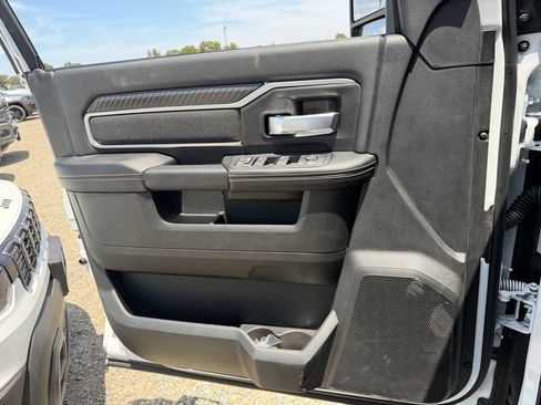 New 2026 RAM 5500 4x4 Crew Cab image 15