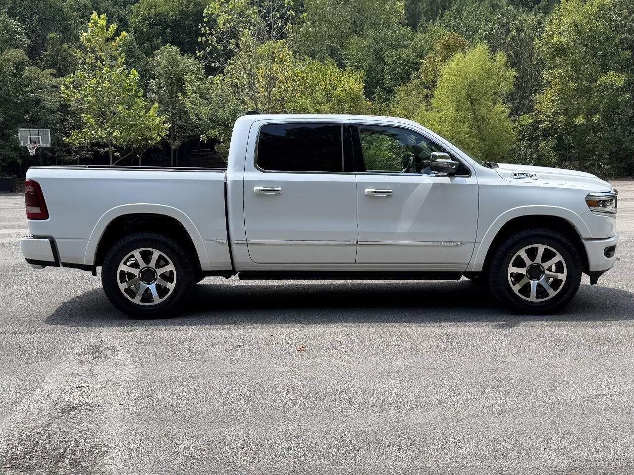 Used 2019 RAM 1500 Limited AWD/4WD image 5