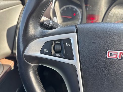 Used 2010 GMC Terrain SLT image 23