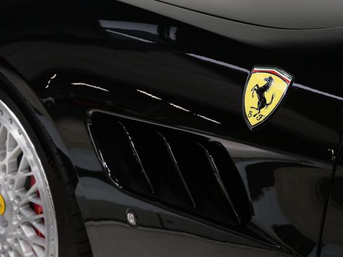 Used 2017 Ferrari GTC4Lusso image 43