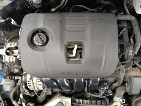 Used 2022 Kia Forte LXS w/ LXS Technology Package FWD image 30