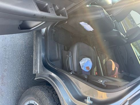 Used 2023 Nissan Pathfinder Rock Creek image 9