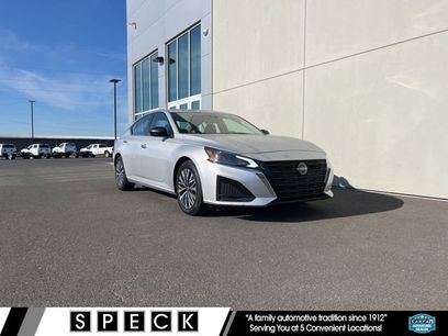 Used 2024 Nissan Altima 2.5 SV