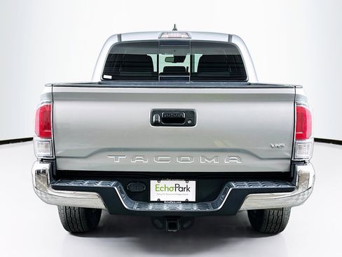 Used 2023 Toyota Tacoma TRD Off-Road image 7