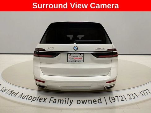 Used 2025 BMW X7 xDrive40i AWD/4WD image 4