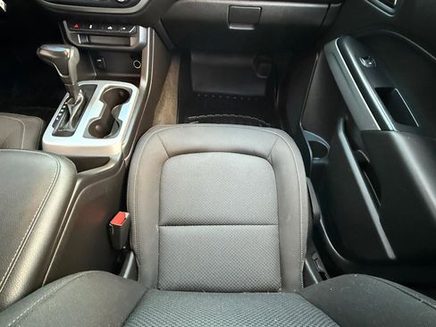 Used 2018 Chevrolet Colorado LT w/ LT Convenience Package image 25