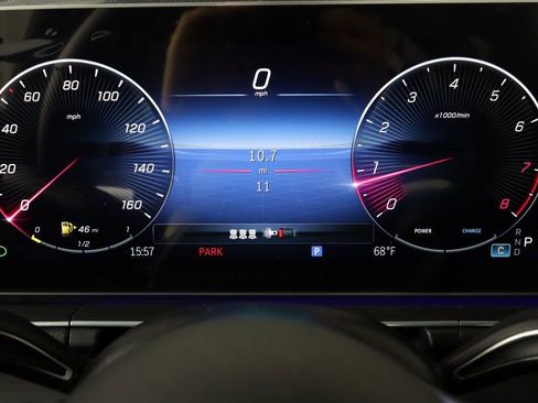 Used 2025 Mercedes-Benz GLE 350 4MATIC image 17