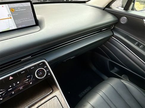 Used 2024 Genesis GV80 2.5T image 24