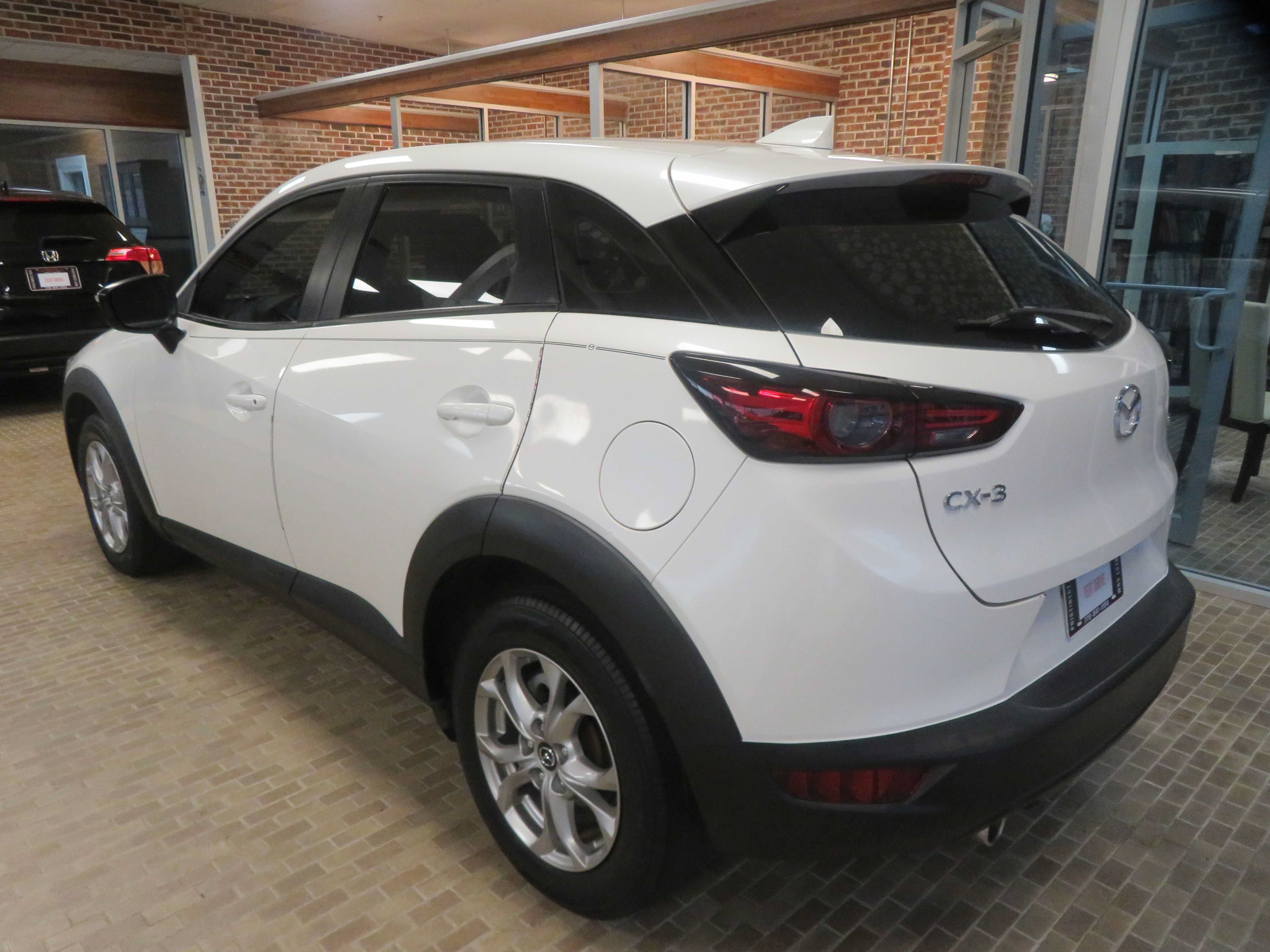 Used 2021 MAZDA CX-3 Sport FWD image 61