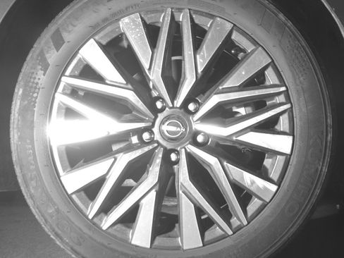 Used 2025 Nissan Altima 2.5 SV image 13