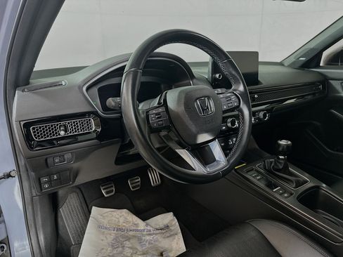 Used 2023 Honda Civic Sport Touring image 9