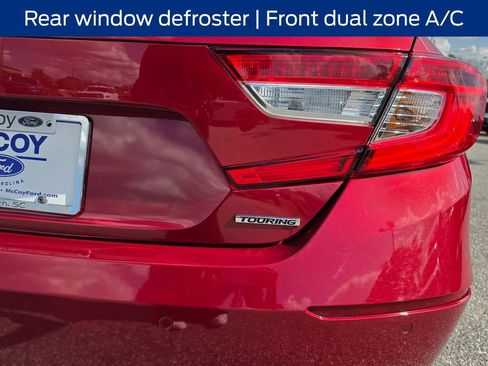 Used 2018 Honda Accord Touring image 15