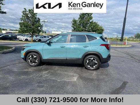 Certified 2024 Kia Seltos EX FWD image 9