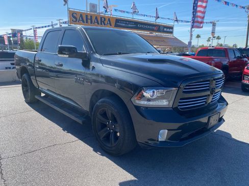 Used 2017 RAM 1500 Sport w/ Black Ram 1500 Sport Group AWD/4WD image 3