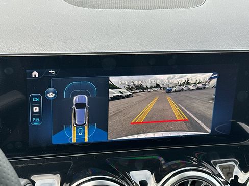 New 2026 Mercedes-Benz GLA 35 AMG 4MATIC image 18