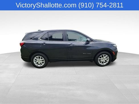 Used 2022 Chevrolet Equinox LT FWD image 29