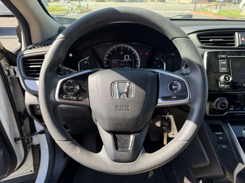 Used 2017 Honda CR-V LX image 12