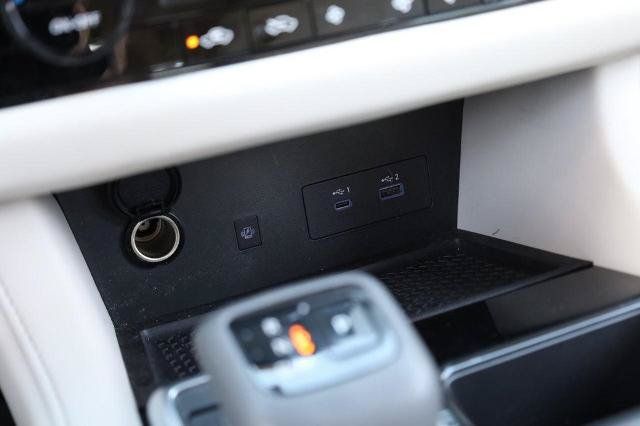 Certified 2025 Nissan Pathfinder SL AWD/4WD image 17