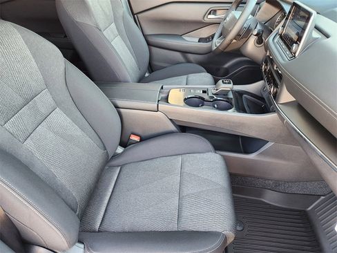 New 2026 Nissan Rogue SV image 9