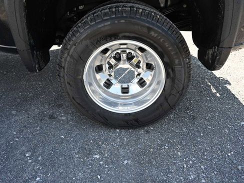 New 2026 GMC Sierra 3500 Denali w/ Denali Reserve Package image 10