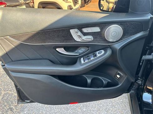 Used 2021 Mercedes-Benz GLC 300 GLC 300 Coupe image 24