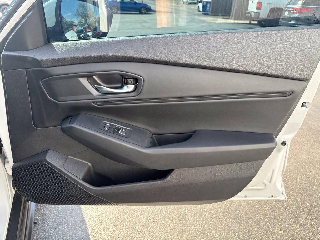 Certified 2024 Honda Accord EX image 36