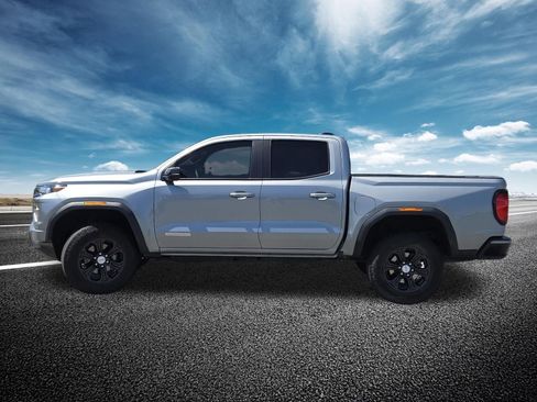 Used 2024 GMC Canyon Elevation w/ Elevation Premium Package RWD image 16