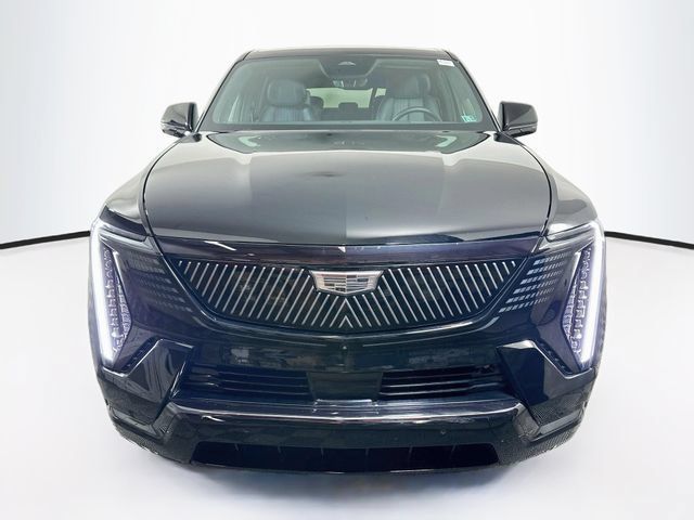 New 2025 Cadillac Escalade IQ Sport 2 AWD/4WD image 2