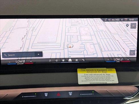 Used 2025 BMW X3 xDrive30i w/ Premium Package image 13