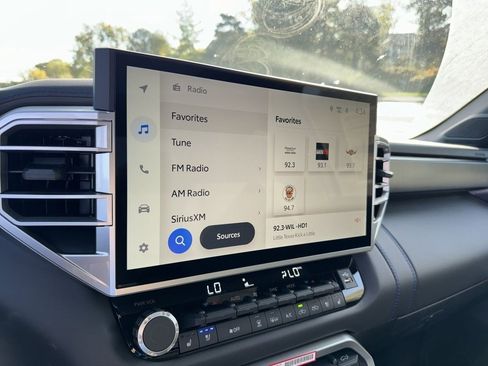New 2025 Toyota Tundra Platinum image 12
