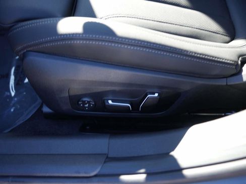 New 2026 BMW 330i Sedan w/ Convenience Package image 14